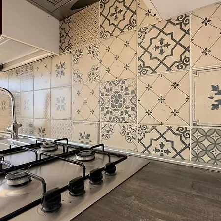 Aparthotel Ninfa Sul Mare Apartments - Piscina Idromassaggio 50 M E T R I Dal Mare Free Parking Capo Vaticano