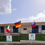 Ninfa Sul Mare - Piscina Idromassaggio 50 M E T R I Dal Mare Free Parking