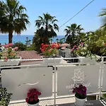 Ninfa Sul Mare Apartments - Free Swimming-Pool And Private Parking 아파트호텔 카포바티카노