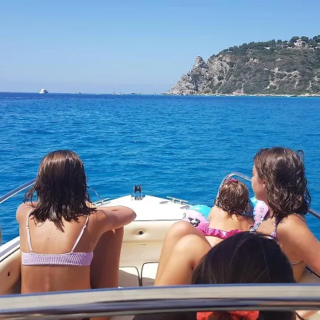 Ninfa Sul Mare Apartments 50 M E T R I Dal Mare Best Breakfast And Free Parking Appart hôtel