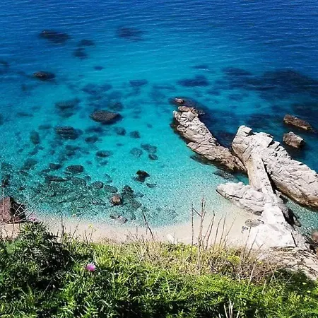 Ninfa Sul Mare Apartments - Piscina Idromassaggio 50 M E T R I Dal Mare Free Parking 4* Capo Vaticano