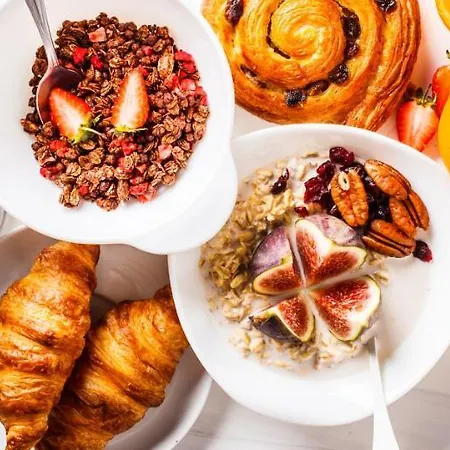 Ninfa Sul Mare Apartments 50 M E T R I Dal Mare Best Breakfast And Free Parking Appart hôtel *