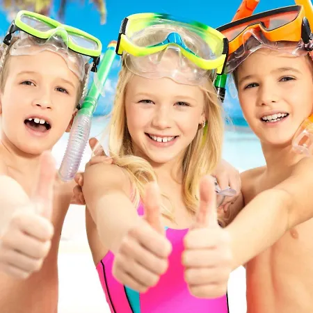 Ninfa Sul Mare Apartments - Piscina Idromassaggio 50 M E T R I Dal Mare Free Parking 4* Capo Vaticano