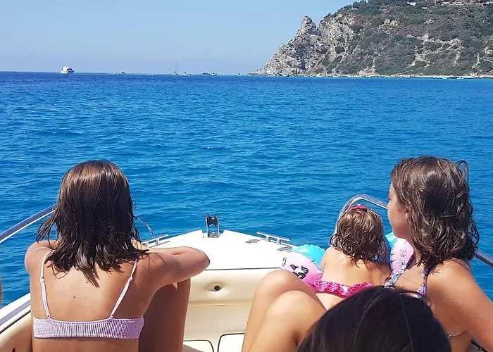 Ninfa Sul Mare - Piscina Idromassaggio 50 M E T R I Dal Mare Free Parking מלון דירות