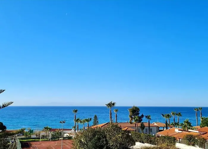 Ninfa Sul Mare - Piscina Idromassaggio 50 M E T R I Dal Mare Free Parking 4*