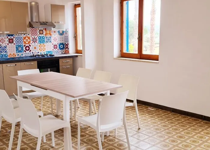 Ninfa Sul Mare - Piscina Idromassaggio 50 M E T R I Dal Mare Free Parking 4*