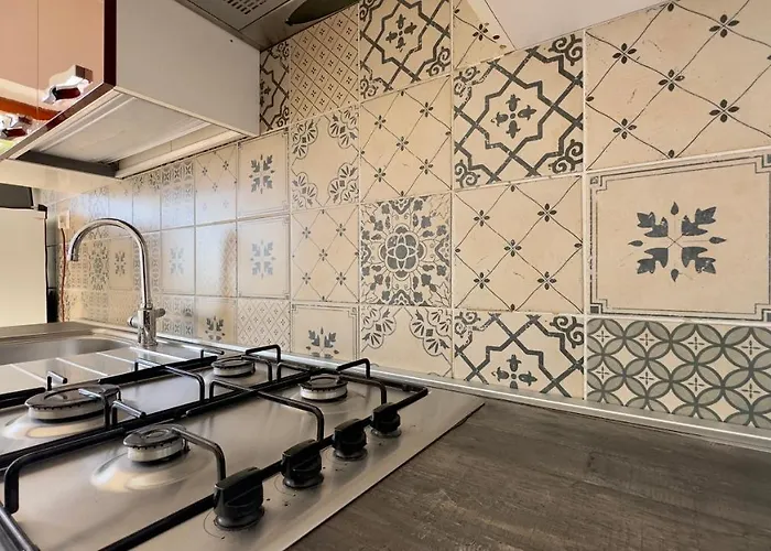 מלון דירות Ninfa Sul Mare - Piscina Idromassaggio 50 M E T R I Dal Mare Free Parking קאפו ואטיצ'אנו