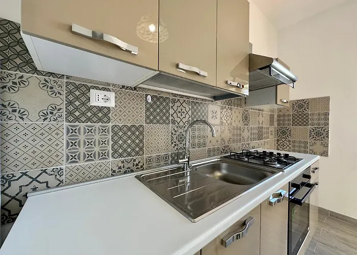 Ninfa Sul Mare - Piscina Idromassaggio 50 M E T R I Dal Mare Free Parking מלון דירות קאפו ואטיצ'אנו