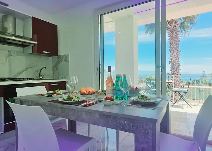 Ninfa Sul Mare - Piscina Idromassaggio 50 M E T R I Dal Mare Free Parking 4* קאפו ואטיצ'אנו