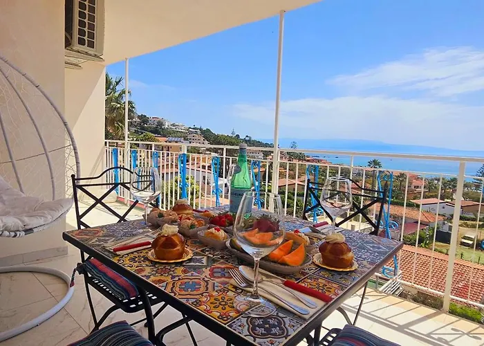 Ninfa Sul Mare - Piscina Idromassaggio 50 M E T R I Dal Mare Free Parking מלון דירות