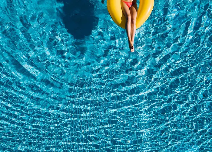 Ninfa Sul Mare - Piscina Idromassaggio 50 M E T R I Dal Mare Free Parking מלון דירות 4*