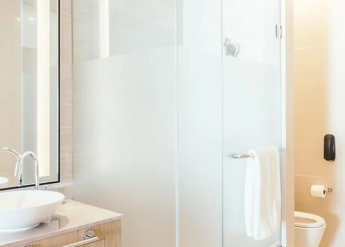 Ninfa Sul Mare - Piscina Idromassaggio 50 M E T R I Dal Mare Free Parking מלון דירות